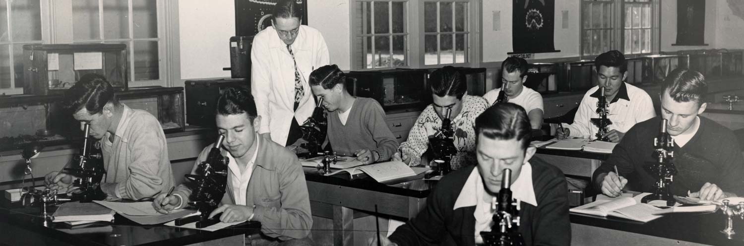 Biology class circa 1950